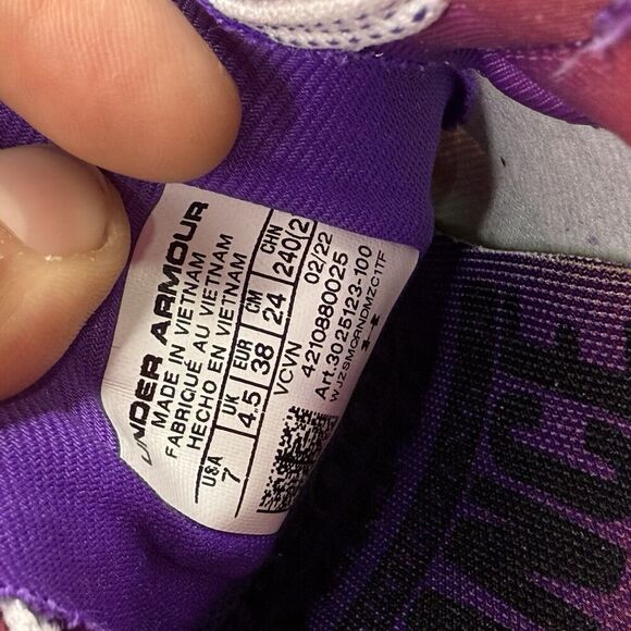 Under Armour Blur Smoke MC Lacrosse Women's Size 7‎ Soccer 3025123-100 Metallic - Picture 9 of 9